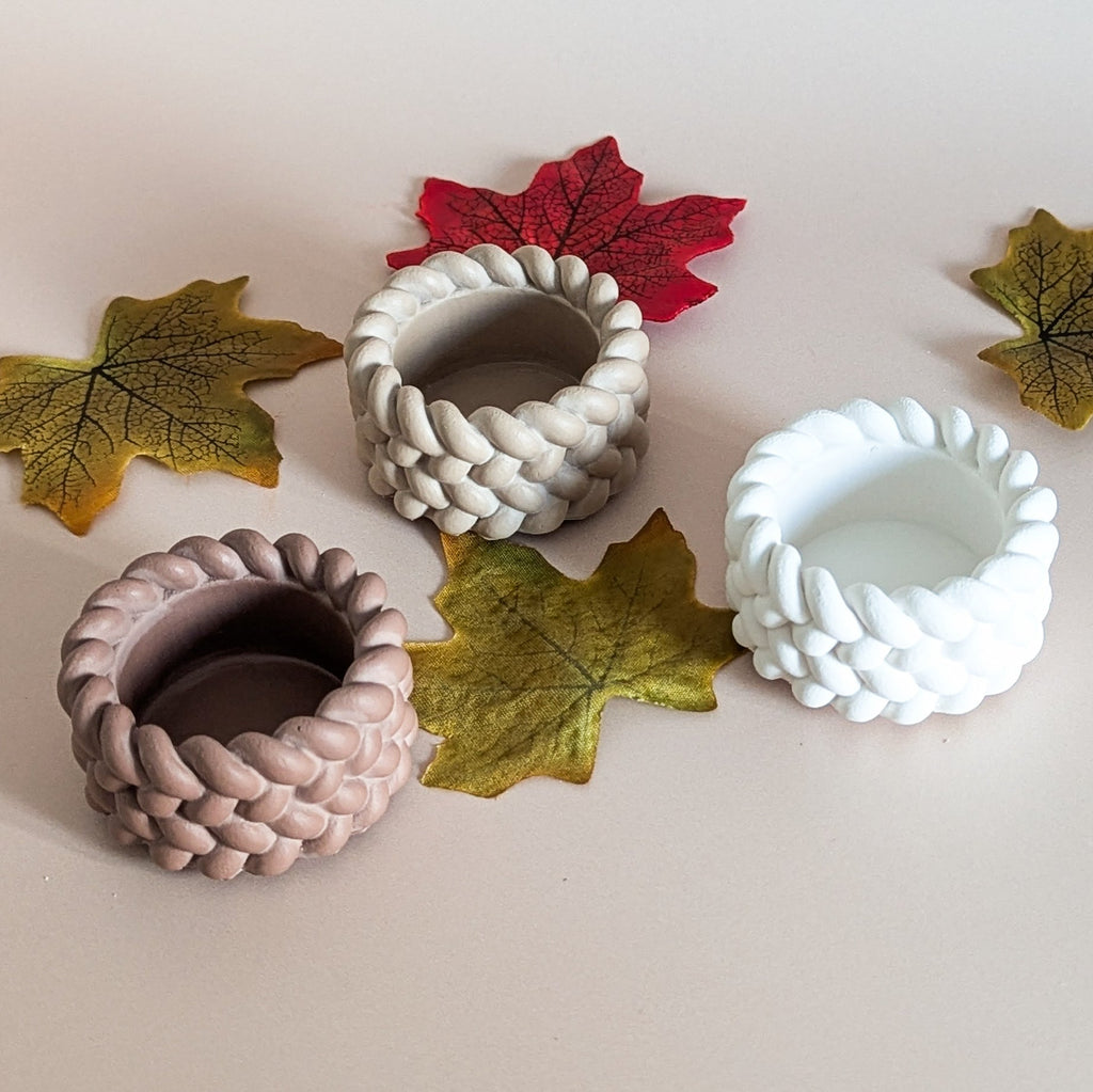 Knitted style cosy tealight candle holders-3