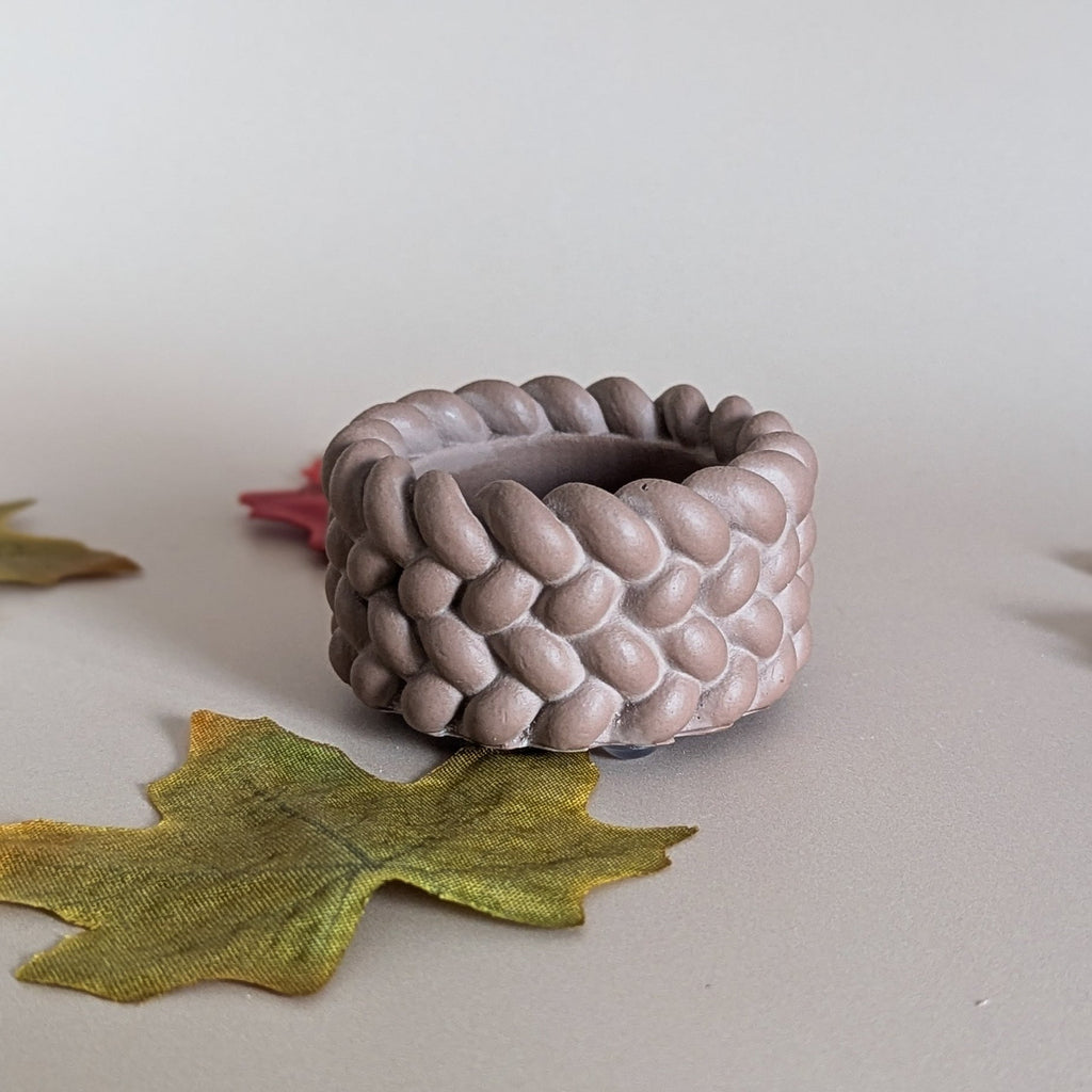 Knitted style cosy tealight candle holders-4